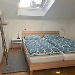 Helle, Ruhige Mit Balkon Lägenhet
