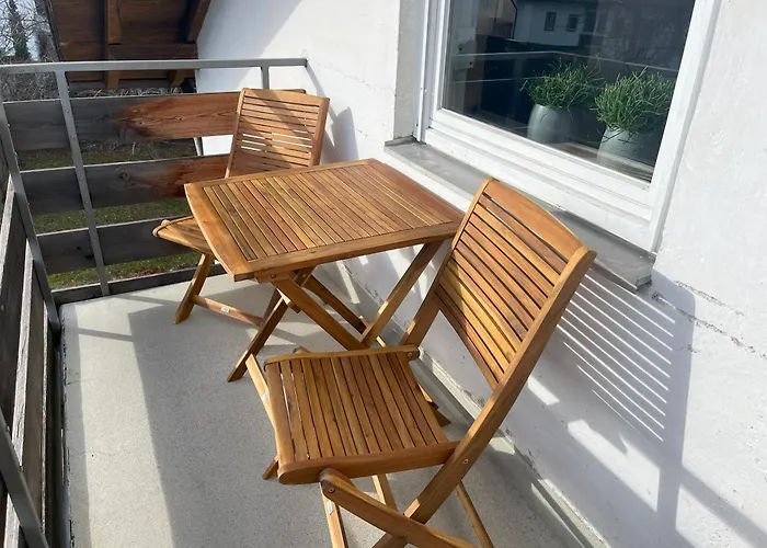 Helle, Ruhige Mit Balkon شقة